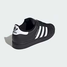 Giày thể thao cổ thấp đế mỏng, mũi nhọn, thoải mái và đa năng adidas Originals Superstar 2, unisex, màu đen trắng JI0079 - màu đen - Xem 3