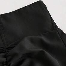 MOD Plus Size High Waist Asymmetrical Hem Skirt, High Waist Waistband, Pleated Front Hem, Adjustable Length, Ruffle Hem, Reversible Design, Gathered Back Waist, Olive Green, Vintage, Retro, Dark Green Formal Dress, Green Gown, Rouche Dress, Green Satin Dress, Dark Green Skirt,Christmas Skirt - Negro - Ver 6