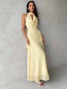 Vestido de mujer con cuello drapeado, línea A y espalda descubierta en color amarillo fluido - Amarillo - Ver 3