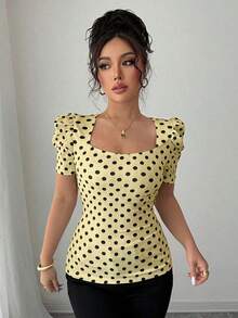 Camiseta casual de mujer, elegante y sexy, de manga corta, cuello joya, mangas abullonadas, puños fruncidos, estampado de lunares blancos y negros, silueta ajustada, adecuada para vacaciones - Multicolor 4 - Ver 6