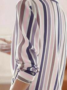 New Loose-Fitting Long-Sleeved Blouse For Women, Plain Color Button-Down Shirt For Spring - 淡紫色 - 查看 8