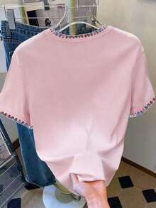 Camiseta casual de mujer con cuello redondo y hombros caídos, bordada con flores, 4 estampados florales diferentes, camiseta bordada con conchas.Camiseta casual cómoda para exteriores, adecuada para todas las estaciones. - Rosa Pálido - Ver 2