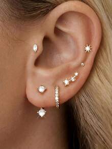 6 Pieces Of Single Ear Women's Cartilage Earrings With Porous Design, Exquisite And Stackable Small Earrings, Suitable As Jewelry Gifts - Gold - View 1