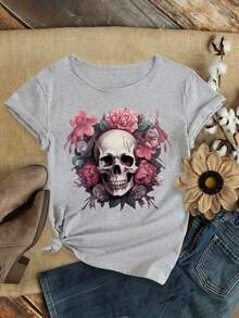 [Plus Size Floral Top] Elegant Plus Size Women's Clothing - Soft, Stretchy, Machine Washable Top With Pink Skull And Flower Print, Loose Fit, Short Sleeves, Perfect For Parties - 白色 - 查看 7