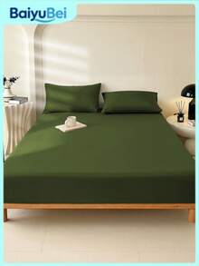 1pc Olive Green Super Soft Solid Color Fitted Sheet, Bedding, Lightweight Fitted Sheet, Mattress Cover, Deep Pocket Design Up To 11.8 Inches Fitted Sheet, Soft & Breathable, Suitable For Single, Double, Queen, King Size Beds, All Seasons, Room Decor, Machine Washable - Olive Green - View 2