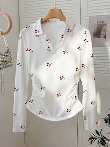 Camiseta blanca de manga larga para mujer con estampado de cerezas rojas dulces, cuello polo, cintura ajustada.Perfecta para el otoño.Nuevo estilo, camiseta de moda.Regalo para vacaciones, regalo para hermanos, regalo para hermana, regalo para mamá, regalo para el Día de la Madre.Informal, minimalista, top con estilo. - Blanco 3 - Ver 6