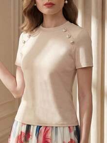 Camiseta ajustada de mujer de manga corta con cuello redondo y decoración de botones en color albaricoque, adecuada para uso diario, casual y versátil, top casual de verano para mujer con botones - Albaricoque - Ver 5