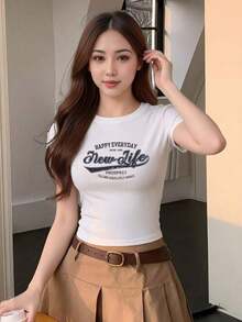 Camiseta Casual Personalizada de Manga Corta para Mujer, Diseño Recortado, Efecto Adelgazante, Estilo Moderno, Versátil para Verano, Vacaciones, Blanca, Estilo Vintage Urbano, Camiseta Holgada de Algodón con Cuello Redondo y Manga Corta - Blanco - Ver 5