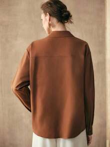 Camisa de mujer de tejido liso de punto a mano con hombros rectos, mangas largas, abertura media, diseño de estructura de punto a mano, uso casual, camisa marrón para verano y primavera - Óxido marrón - Ver 5
