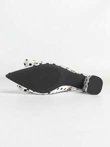 Giày sandal chấm bi nơ mũi nhọn hở gót đa năng mới, giày cao gót đế dày kiểu retro phù hợp cho đi làm và hẹn hò. - Đen và trắng - Xem 5