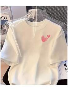 Camiseta Casual para Hombre con Estampado de CORAZONES - Cómoda Manga Corta para Verano, Tejido de Poliéster Ligero, Cuello Redondo, Lavable a Máquina, Camiseta para Uso Diario | Estilo Casual Moderno | Textura Suave - Blanco - Ver 1