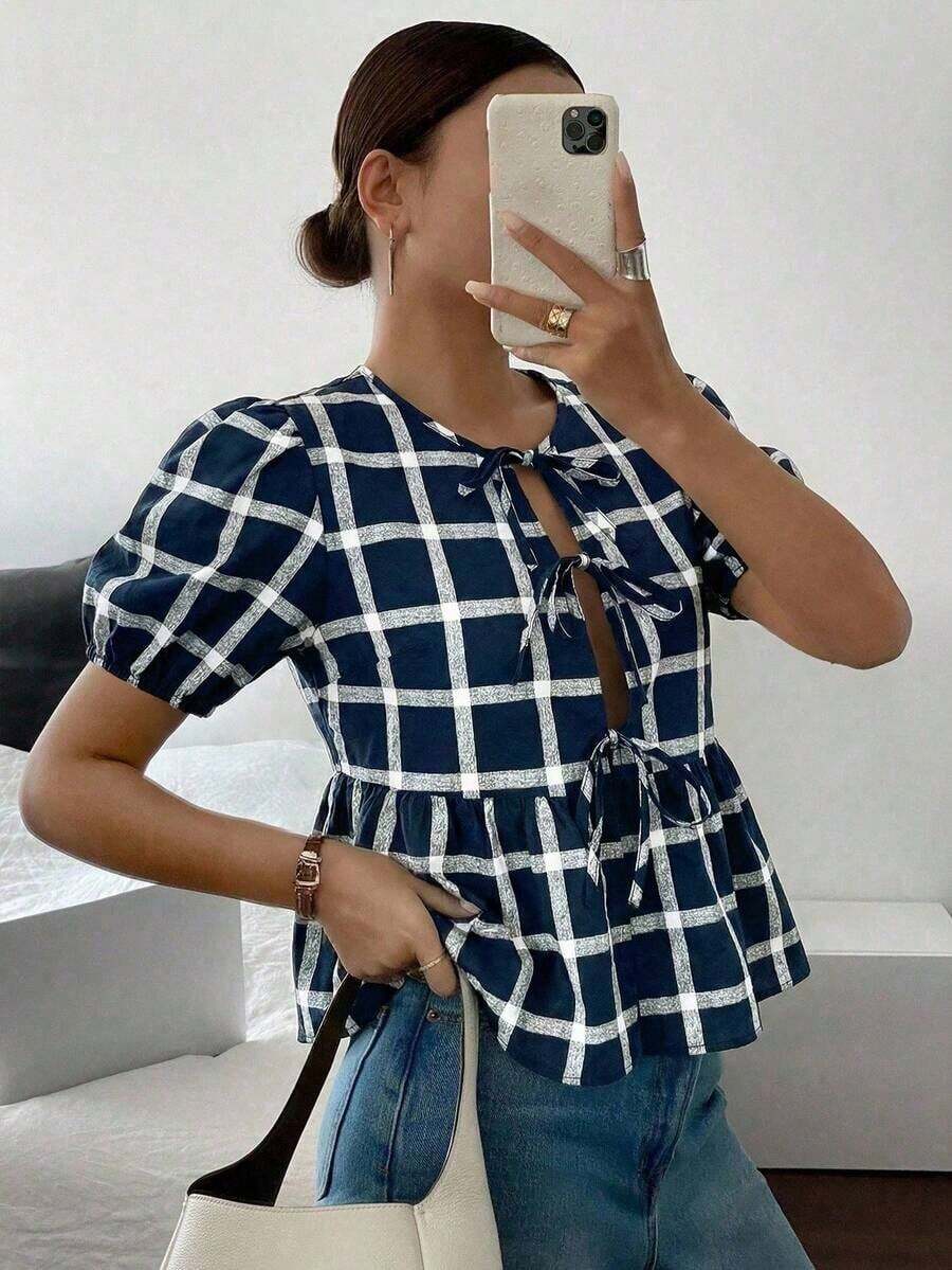 Camisa de mujer de cuello redondo de manga corta, camisa con estampado de cebra con lazo y manga abullonada, blusa de verano de cuello en V con volantes y manga abullonada de corte regular y ajuste casual para uso diario, blusa casual de estampado de animal de manga corta para primavera/verano - Azul marino - Ver 1