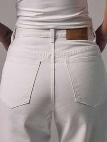 Jeans de tiro medio con pierna recta, lavado blanco, tiro alto, de uso casual, para salir por la noche, volver al colegio, oficina, citas, básicos de denim, elegantes para primavera y verano - Blanco - Ver 6