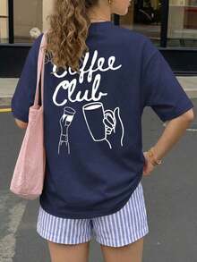 Casual Loose-Fitting Short-Sleeved Summer Blouse With A Coffee Club Print, Soft Fabric Graphic Tee For Outdoor Wear, Printed Summer T-Shirt For Women, Summer Blouse, Vacation Outfit, Travel Style, Beach Vibe, Minimalist Resort Wear In Pink Cotton Women's T-Shirts - 風格 V - 查看 2