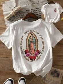 Under The RadarCamiseta de Mujer de la Virgen María y Nuestra Señora de Guadalupe - Estampado de Oración en Español en la Espalda, Top de Manga Corta con Iconografía Católica y Diseño de la Aparición de Guadalupe, Ropa Religiosa Casual para Eventos de Iglesia y Uso Diario-Vintage Street Style Unisex Loose Cotton Short Sleeve Crew Neck T-Shirt - Blanco - Ver 1