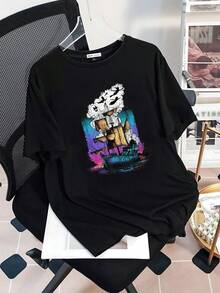 Barco navegando entre nubes y aves simboliza libertad y aventura con colores vivos que evocan atardeceres oceánicos camiseta de mujer  casual cómoda ideal para uso diario y estilo moderno - Negro - Ver 3