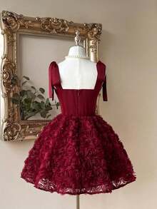 Elegante, romántico y de moda vestido de satén color café con hombros descubiertos y cola de sirena, con decoración floral 3D y volantes en el bajo, adecuado para fiestas de solteros, bodas, graduaciones, vacaciones, tardes de té y ocasiones formales - Burdeos - Ver 2