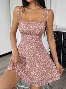 Vestido mini con tirantes de espagueti y estampado floral ditsy con lazo - Rosa vieja - Ver 3