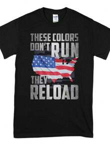 Camiseta patriótica "Estos colores no se destiñen", con la bandera estadounidense. Camiseta unisex de algodón puro de 220 g. Peso ideal para todas las estaciones, apta para hombres y mujeres. Tejido duradero de alta calidad, suave al tacto y de larga duración. Transpirable. Ideal para primavera y verano, vacaciones, Día de la Madre y Día de la Independencia. - Negro - Ver 1