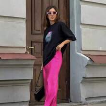 Women's Short-Sleeved Cotton T-Shirt, European And American Style, Modern, Versatile, Loose Fit, Unique, Casual And Urban. - 黑色 - 查看 5