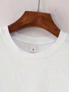 Camiseta blanca de% algodón para mujeres con estampado y acogedor, estilo casual y cómodo perfecto para fin de semanas relajados, películas en casa o cafeterías acogedoras. - Negro - Ver 7