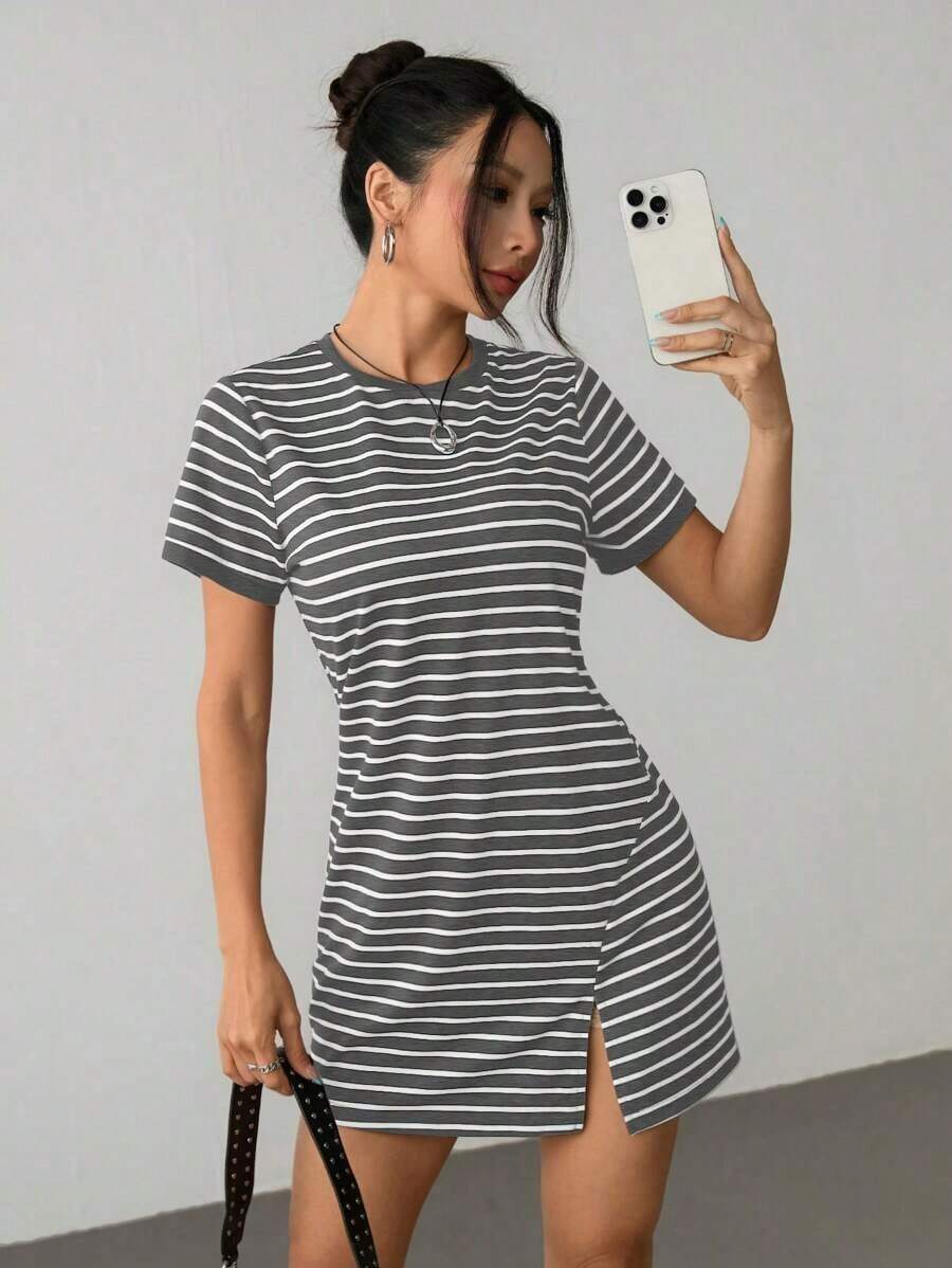 Vestido corto de manga corta para el verano con estampado de rayas y ribete a color block - Gris Oscuro - Ver 1