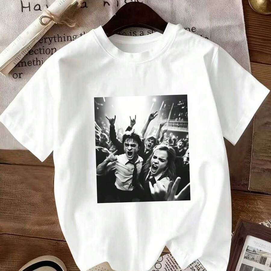 1 Stück Retro-T-Shirt mit magischem Universum-Motiv, Grafikdruck im Fantasy-Schulstil, weiche, atmungsaktive Baumwolle, Rundhalsausschnitt, kurze Ärmel, lässiger Streetwear-Look für den Sommer - Weiss - Übersicht 1