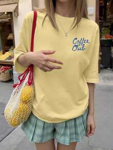 Casual Loose-Fitting Short-Sleeved Summer Blouse With A Coffee Club Print, Soft Fabric Graphic Tee For Outdoor Wear, Printed Summer T-Shirt For Women, Summer Blouse, Vacation Outfit, Travel Style, Beach Vibe, Minimalist Resort Wear In Pink Cotton Women's T-Shirts - 第三款 - 查看 2
