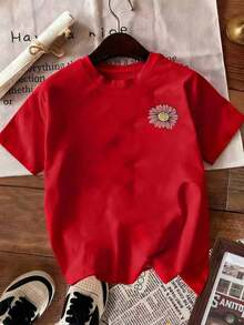 Camiseta de manga corta suave para primavera/verano, nueva llegada: Camiseta casual de manga corta para mujer, con cuello redondo, estampado floral y de letras en ambas caras, moderna y fresca para el verano, 100% algodón. - Rojo - Ver 3