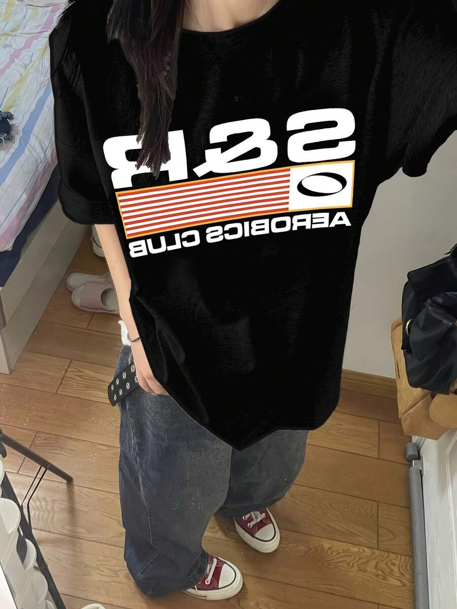 T-shirt negra estilizada moderna con diseño deportivo única versátil cómoda para el día a día adecuada para jóvenes talla única casual moda urbana actual - Negro - Ver 1