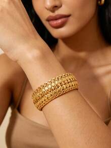 1 pezzo Braccialetto ampio in ottone dorato di lusso - Stile mediorientale degli Emirati Arabi Uniti con texture incisa a motivi cavi, il braccialetto può essere aperto. Adatto per la collezione di gioielli da donna per matrimoni e feste. - Oro giallo - Visualizzare 10