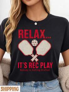 Relax It's Rec Play Pickleball T-Shirt, A Fun Pickleball Gift, A Vintage Pickleball T-Shirt For Men And Women, A T-Shirt For Recreational Players. This Unisex T-Shirt Is Made Of 220g Pure Cotton, An Ideal Weight For All Seasons, Suitable For Both Men And Women. The Durable, High-Quality Fabric Is Soft To The Touch And Long-Lasting. It's Also Breathable. Perfect For Women In Spring And Summer, On Vacation, Mother's Day, Or Independence Day. - 黑色 - 查看 1