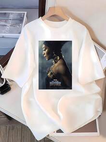 Image Inspired By A Powerful Figure With A Golden Mask Symbolizing Strength And Cultural Pride Against A Dark Background Evoking Mystery And Elegance. Comfortable Casual Women's T-Shirt For Everyday Wear. - 白色 - 查看 3