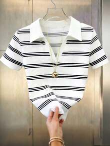 Camiseta de manga corta ajustada con cuello bordado para mujer - Multicolor - Ver 6