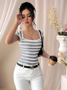 Camiseta de punto de rayas ajustada, estilo minimalista francés, top casual de manga corta, ideal para fiestas, primavera/verano - Gris - Ver 1