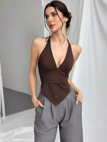 Top corto con escote en V profundo, cuello de halter, tirantes con lazo y espalda descubierta para mujer - Café integral - Ver 6