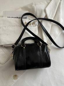 新款复古时尚迷你手提包。拉链开口,柔软包身,可调节长肩带,小巧轻便,简约纯色斜挎包。适合女性日常生活、休闲、通勤、工作、度假和学生使用。 - 黑色 - 查看 4