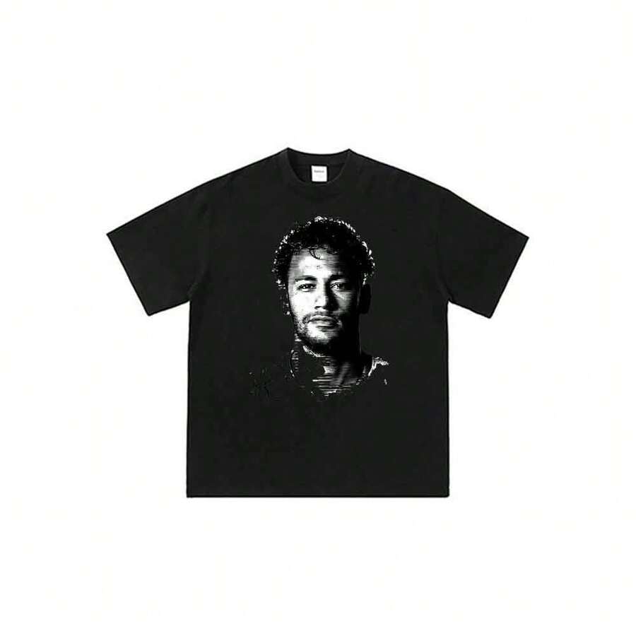 Camiseta unisex de manga corta con estampado gráfico de dibujos animados de anime y retrato de Neymar Jr. con su firma. - Negro - Ver 1