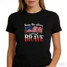 Camiseta de manga corta de algodón para mujer con cuello redondo y estampado de la bandera americana "Home Of The Brave", estilo casual. Camiseta de manga corta / tee de manga corta. 100% algodón. - Negro - Ver 2