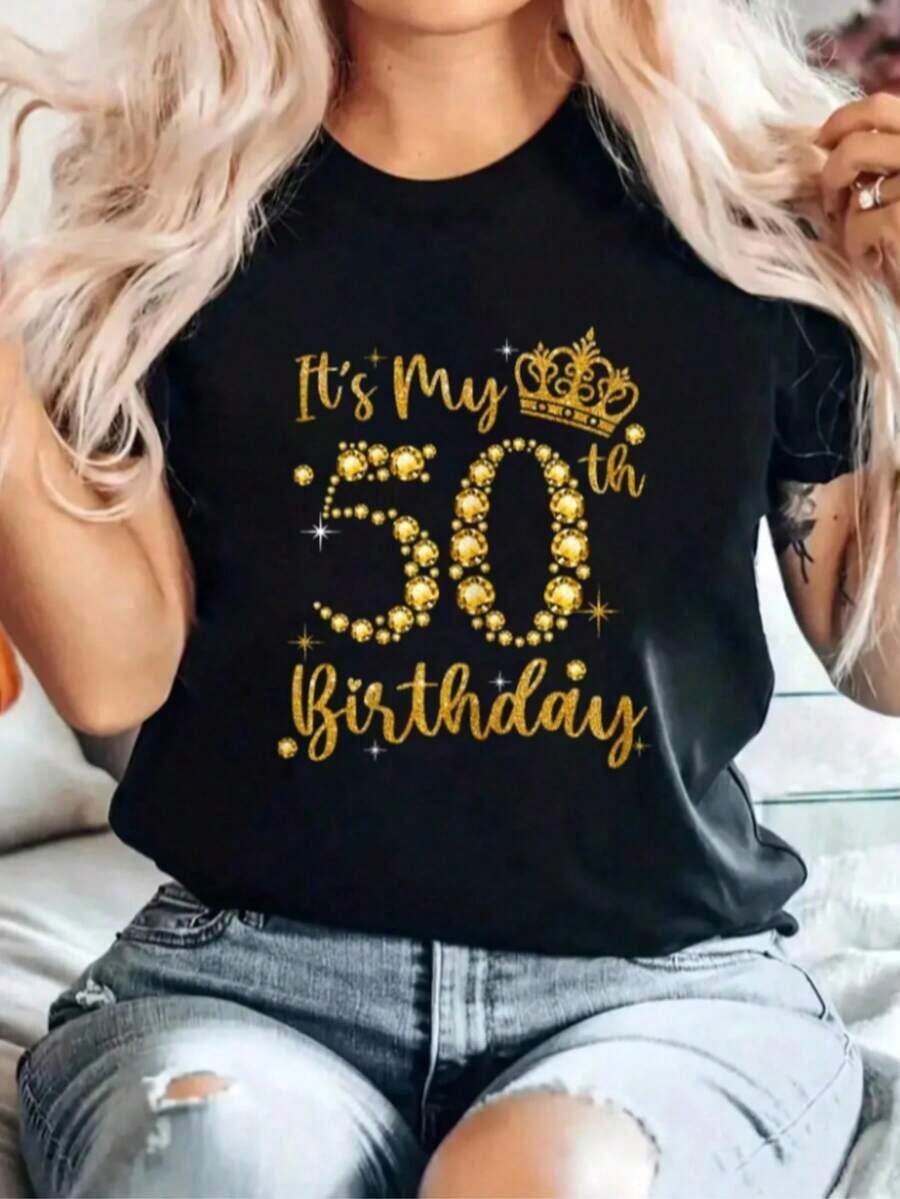 Camiseta de manga corta para mujer, talla grande, informal, con estampado gráfico de "Birthday Queen" - Diseño de letras doradas y patrón de labios, camiseta elástica de cuello redondo para cumpleaños y celebraciones, camiseta de cumpleaños, ropa de celebración, atuendo festivo, tela de elasticidad media, 100% algodón. - Negro - Ver 1
