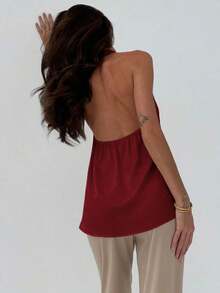ajustado de mujer de cuello halter con efecto drapeado en un bloqueo de colores minimalista y elegante - Burdeos - Ver 6