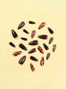 24Pcs Fashion Short Almond Shape Nail Nails Brown Red Smudge Solid Press On Nails Acrylic Nails Fake Nails Nails Manicure Set Detachable Full Cover Long Lasting Includes 1Sheet Adhesive Tabs & 1Pc Mini File Perfect For Everyday Wear Nail Supplies Nails - 彩色 - 查看 5