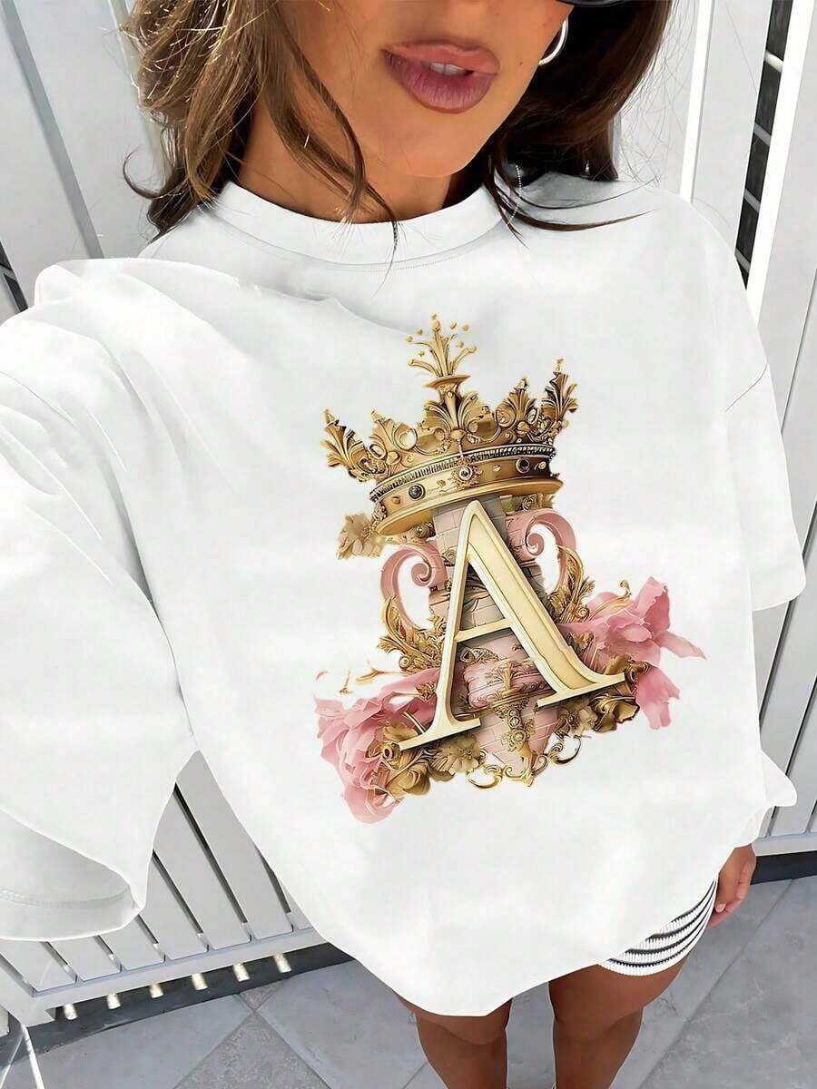 Graphic T-Shirt With Royal Initial A, Elegant Women's T-Shirt With Floral Design And Ornate Crown, Artistic Print, Unique Style, Soft And Comfortable Fabric, Perfect Gift For Her - 白色 - 查看 1