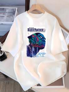 Heroic Figure Symbolizing Strength And Hope With Vibrant Colors Evoking Unity And Courage On A Modern Artistic Background. Comfortable And Versatile Women's T-Shirt Ideal For Everyday Wear And Casual Occasions. - 白色 - 查看 3