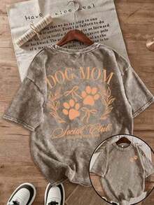 1 Piece Of Women's Vintage T-Shirt With Anime And "Dog Mom" Print - Casual Loose Fit, Short Sleeve, Round Neck, With Paw Print And Social Lettering Print, Spring-Summer Clothes For Pet Lovers, Ideal For Everyday Wear And Outings, Weekend Outfit, Lightweight T-Shirt, Comfortable To Wear, 180g Round Neck T-Shirt - Women's Summer Sets, Bright Washed Cotton Tops, Vintage Print Short Sleeve T-Shirts For Going Out. - 白色 - 查看 1
