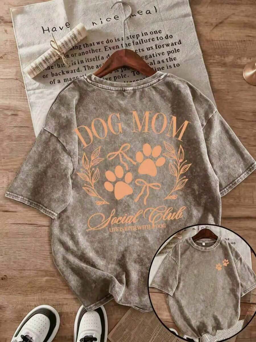 1 Piece Of Women's Vintage T-Shirt With Anime And "Dog Mom" Print - Casual Loose Fit, Short Sleeve, Round Neck, With Paw Print And Social Lettering Print, Spring-Summer Clothes For Pet Lovers, Ideal For Everyday Wear And Outings, Weekend Outfit, Lightweight T-Shirt, Comfortable To Wear, 180g Round Neck T-Shirt - Women's Summer Sets, Bright Washed Cotton Tops, Vintage Print Short Sleeve T-Shirts For Going Out. - 白色 - 查看 1
