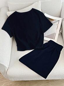 Conjunto casual de camiseta con estampado bordado de corazón y shorts de cintura elástica para mujer, adecuado para deportes al aire libre, regalo para mujeres, hermanas, mamá, Día de la Madre, Día de San Valentín - Azul marino - Ver 2