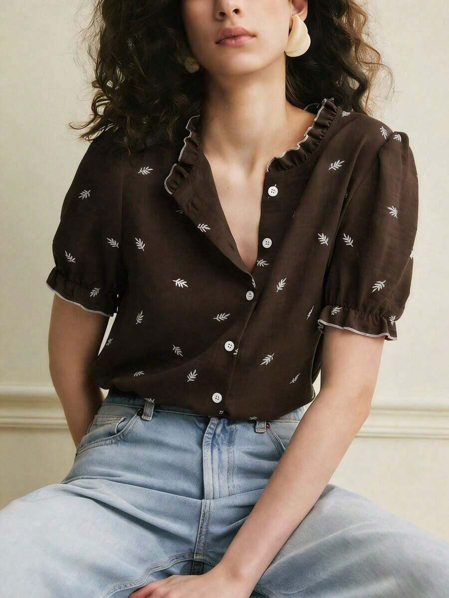 Camisa azul de mujer con cuello con volantes, mangas de pétalos y textura de tela suave, estilo francés casual de vacaciones, primavera/verano - Marrón - Ver 1