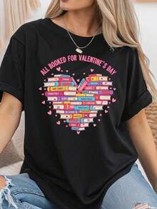 Camiseta para amantes de los libros para el Día de San Valentín, camiseta con pila de libros en forma de corazón. Camiseta unisex de algodón puro de 220 g. Peso ideal para todas las estaciones, apta tanto para hombres como para mujeres. Tejido duradero de alta calidad, suave al tacto y de larga duración. Parte superior transpirable. Adecuada para mujeres en primavera y verano, vacaciones, Día de la Madre, Día de la Independencia. - Negro - Ver 1