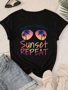 Plus Size T-Shirt With Floral Print, Floral Design With Daisies And Leaves, Vintage Wildflower Pattern, Perfect For Wearing Outdoors In Summer, Round Neck. - 黑色 4 - 查看 7